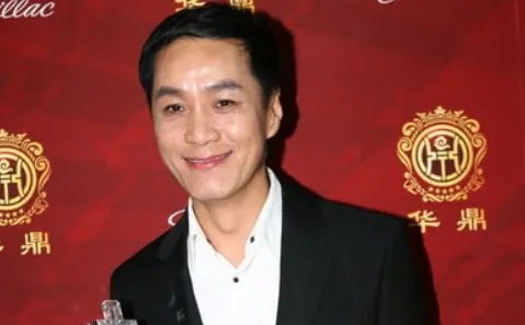 冯远征就任北京人艺第五任院长,他出任院长后如何挑选人艺的演员呢?