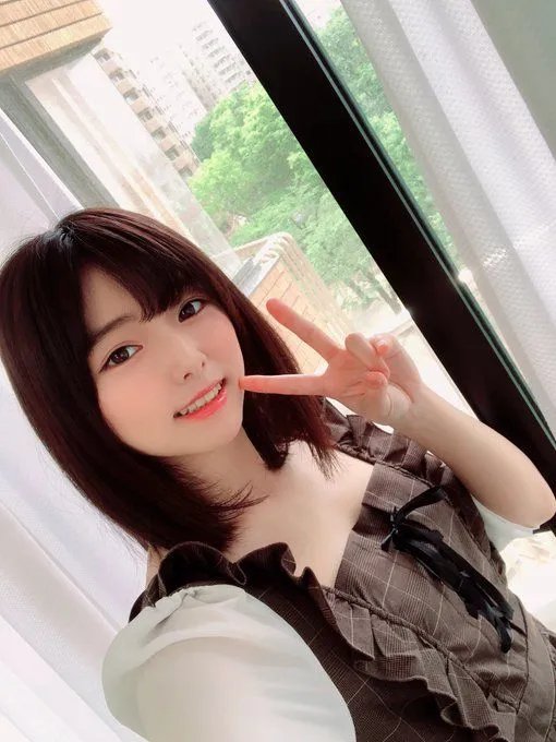 擅长拍制服的写真偶像 日本清纯樱花妹美照