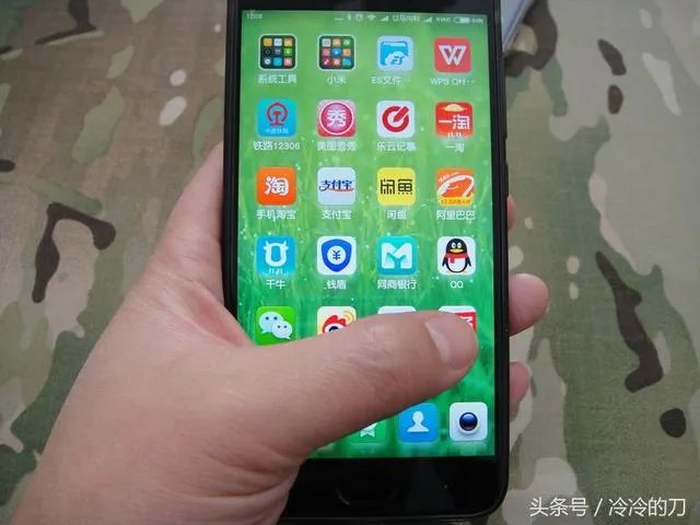 小米6和荣耀v10买哪个好？