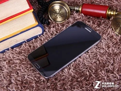 6.3英寸领衔 八款最大屏智能手机排行榜