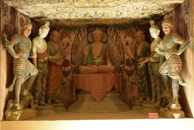 我们去莫高窟参观可以拍照吗 莫高窟的壁画能不能拍摄