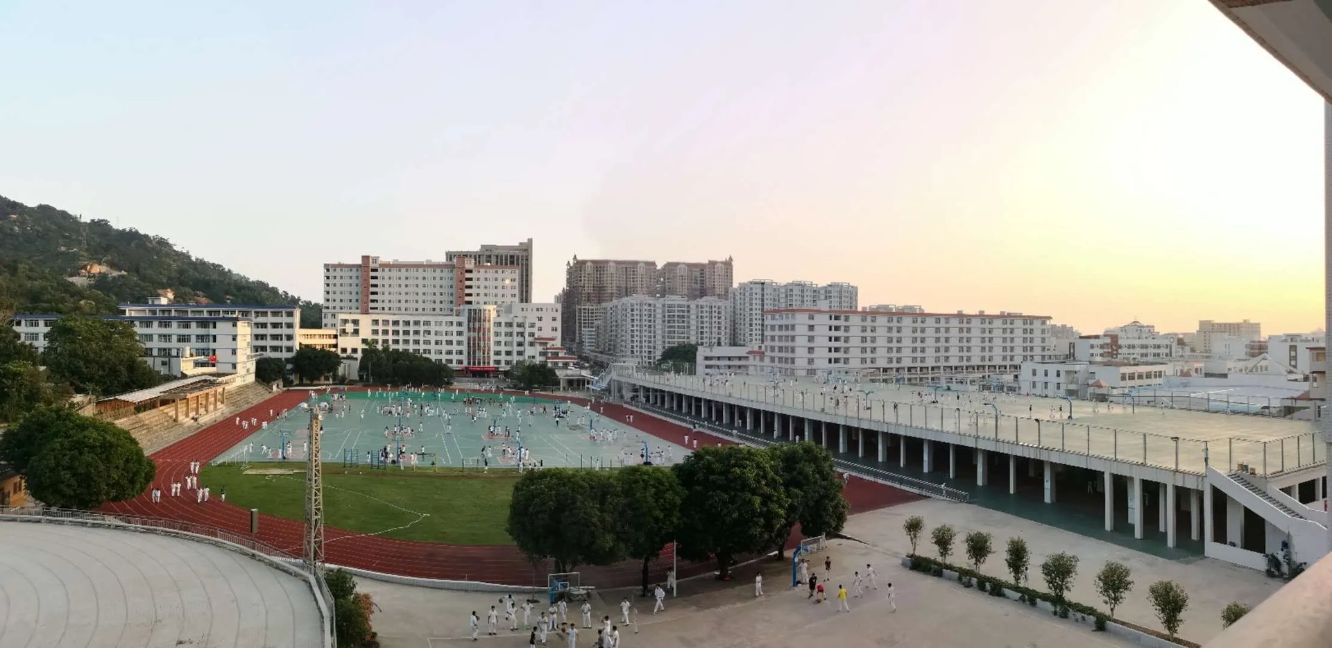 潮阳实验学校