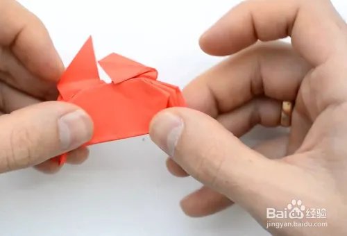 用一毛钱一张的彩纸如何折叠八脚大闸蟹