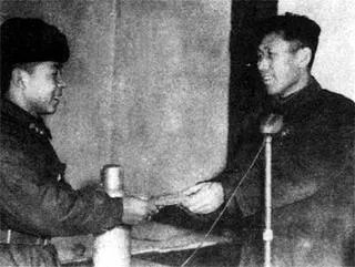 关于雷锋的故事有哪些是不真实的？