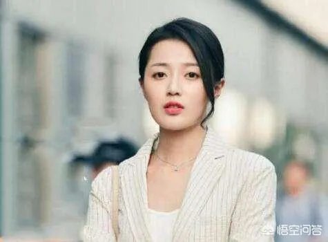 《青春斗》大结局，关山劈腿，赵聪没出现，闺蜜都散了，向真是不是最可怜的？