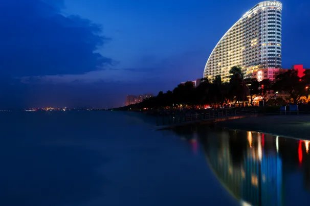 海南三亚发生4.2级地震，对三亚的旅游环境有什么影响？