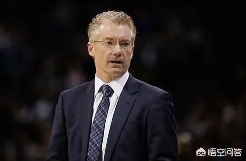 有没有比较著名的篮球教练却不会打球？