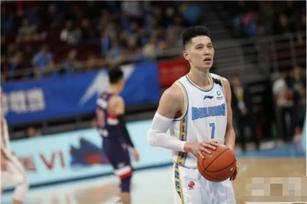 为什么吉喆作为一个CBA运动员，会患那么重的病？