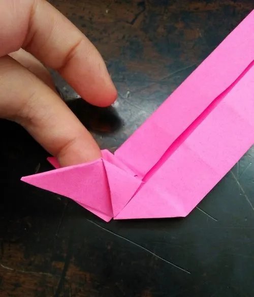 怎么用折纸制作糖果盒子