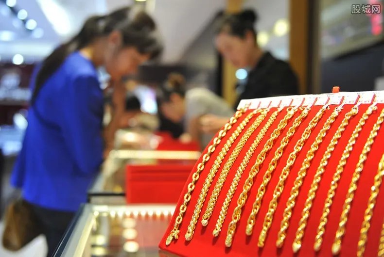 黄金价格走势预测 金店黄金多少钱一克？