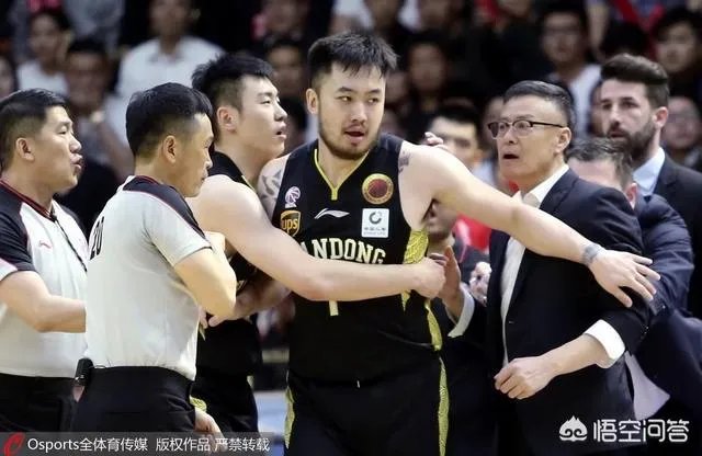 山东高速与浙江广厦的半决赛刚开始,睢冉就被罚下,对此你怎么看?