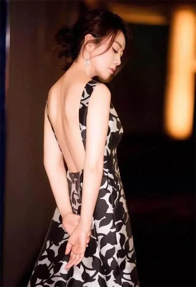 闫妮为什么越来越漂亮