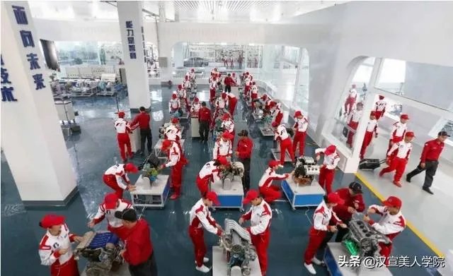 男生学什么技术有前途？