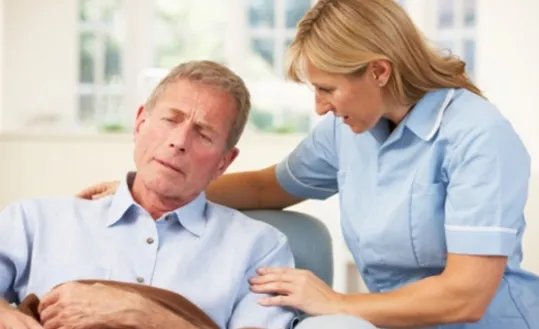 我国阿尔茨海默病患者超千万，导致患病的主要因素是什么？