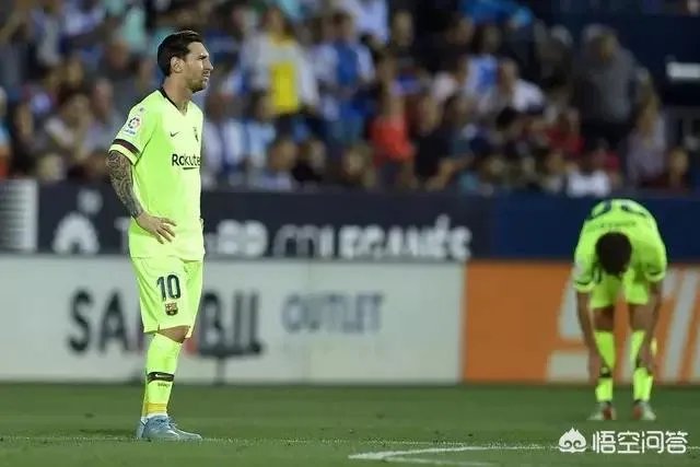 皇马0比3惨败塞维利亚，巴萨1比2不敌莱加内斯，西甲双雄客场爆冷输球，对此你怎么看？