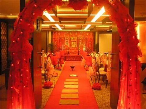 最新中式婚礼策划案2017 中式婚礼现场如何布置