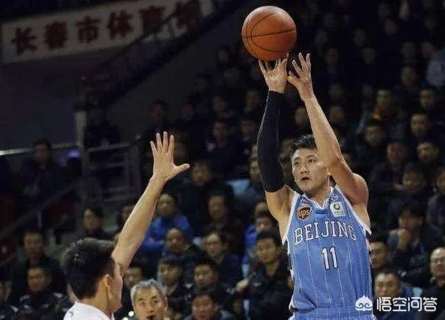 马布里当教练后，首钢的球员谁会第一个投奔到北控？