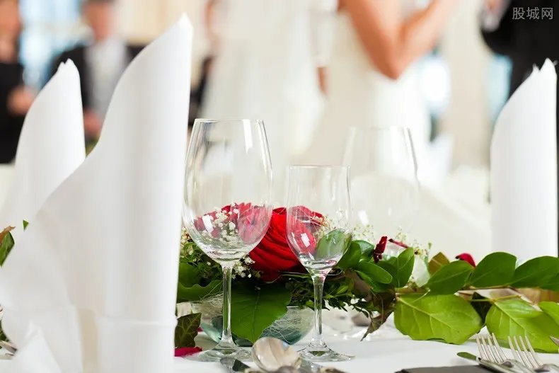 小学生天价生日宴 豪华派对动辄数万元的花费