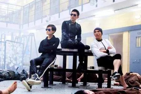 李宇春这几年很低调，为什么在娱乐圈的地位却很高？