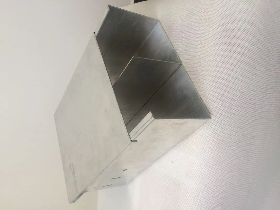 梯级式电缆桥架一米价格多少？