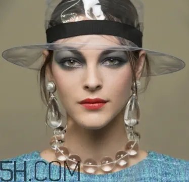 2018流行什么妆容？2018女性流行妆容