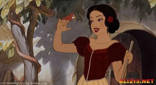 朋克风的艾莎你能接受吗？迪士尼公主们的最炫民族风