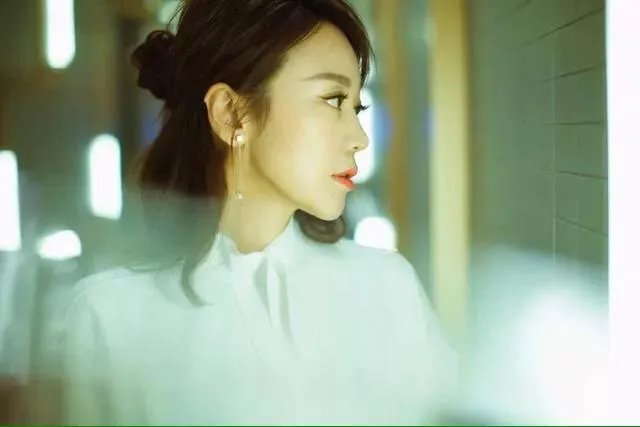 闫妮为什么越来越漂亮