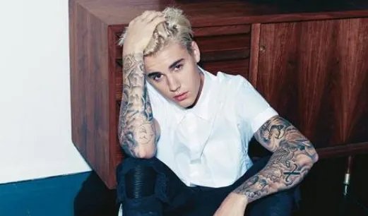 细品贾斯汀比伯的过往,他是才华横溢的天才,还是“脑残”?