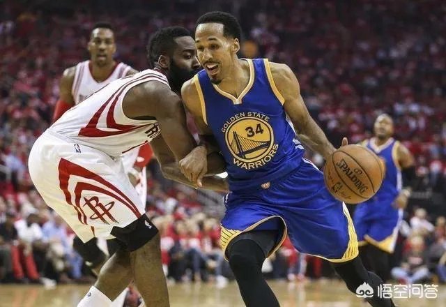 十大巨星流浪汉：詹姆斯垫底，麦迪卡特换了8队！你怎么看？