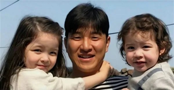 朴柱昊的儿子建厚唱防弹少年团的新曲《炸药》，好听吗？