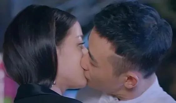 演员吻戏 老公受得了吗