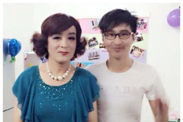张希永个人资料 女扮男装到底是为了什么