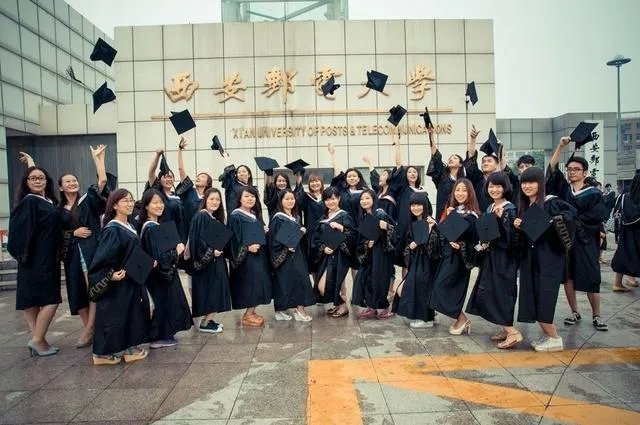 西安那么多高校大学生,为什么毕业大部分都选择离开?