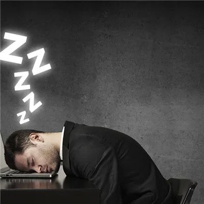 丘疹状荨麻疹症状?