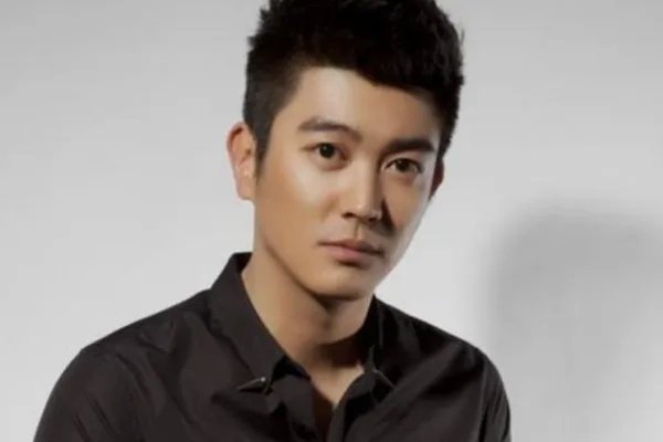 如何评价演员杜江？