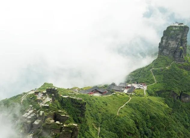 梵净山自驾游攻略 梵净山自驾游住宿及路线费用