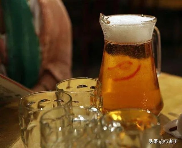 青岛大虾老板范文杰是哪里人