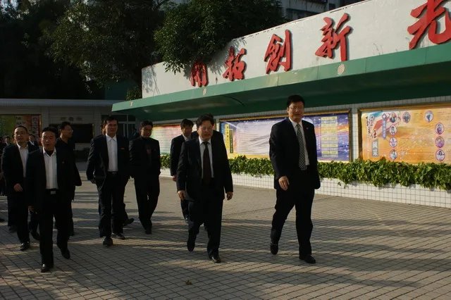 潮州市华侨中学的介绍