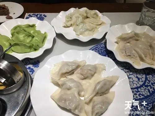 哈尔滨中央大街美食攻略 哈尔滨中央大街必吃美食