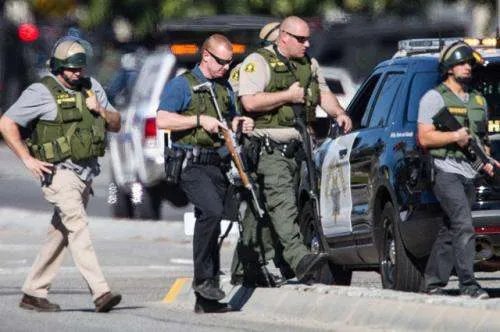 美国小学枪击案死了多少人?