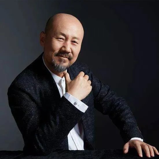 腾格尔隐形的翅膀的音乐性