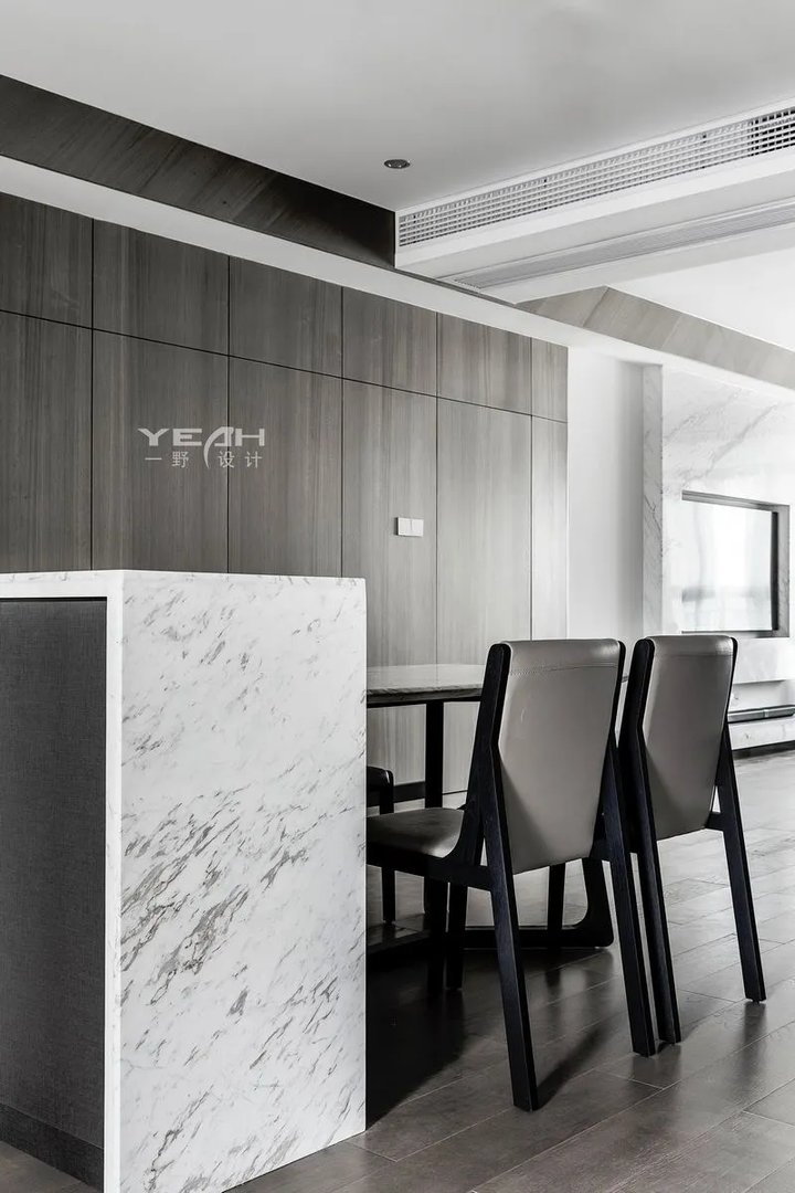 金科廊桥水岸 | 143m² | 简