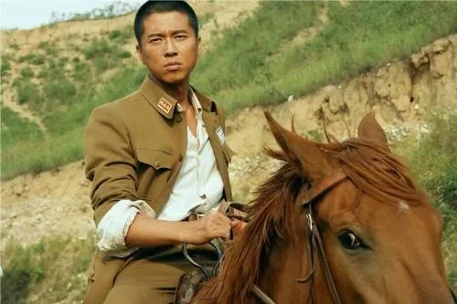 王雷的父母是谁？