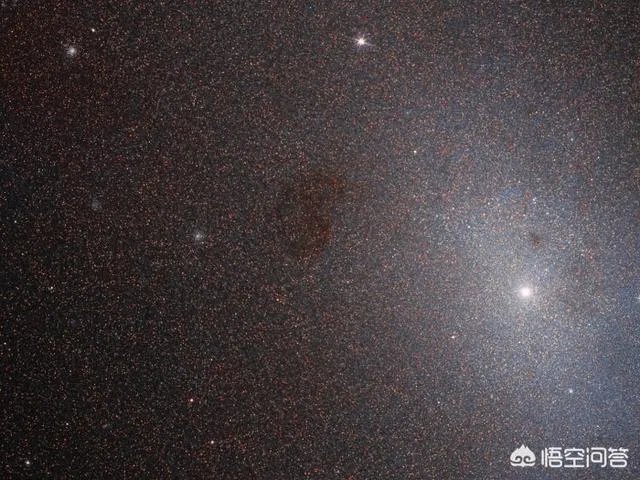 椭圆星系都是“死亡”的吗？