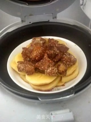 土豆蒸米粉肉