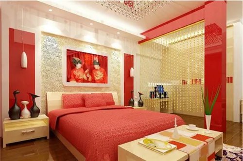 婚房卧室装修效果图欣赏　15平米婚房装扮彰显浪漫气息
