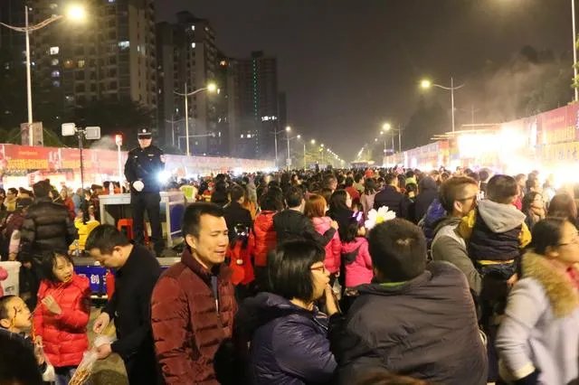 东莞元宵去哪里赏灯?