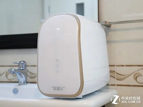 洗脸神器 A.O.史密斯保湿洗脸软水机