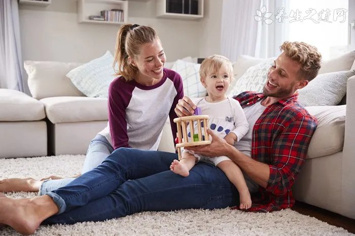 老年人不想外出健身 可以在家使用保健器材