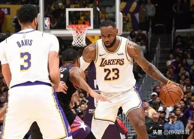 湖人战胜太阳，三分只进了7个，湖人的三分还有救吗？